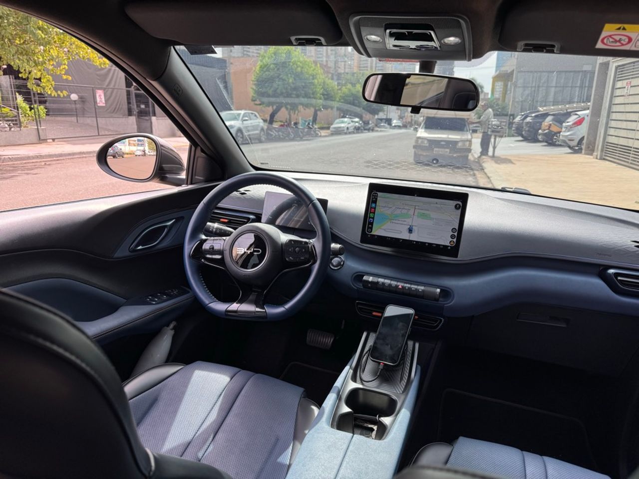 BYD MINI DOLPHIN EV 2025