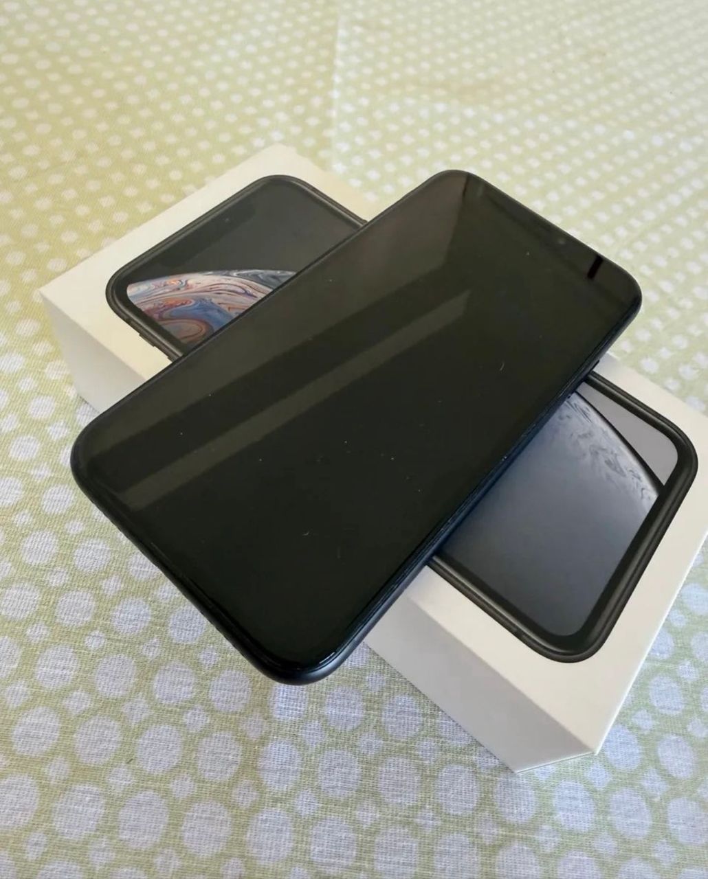 iPhone XR