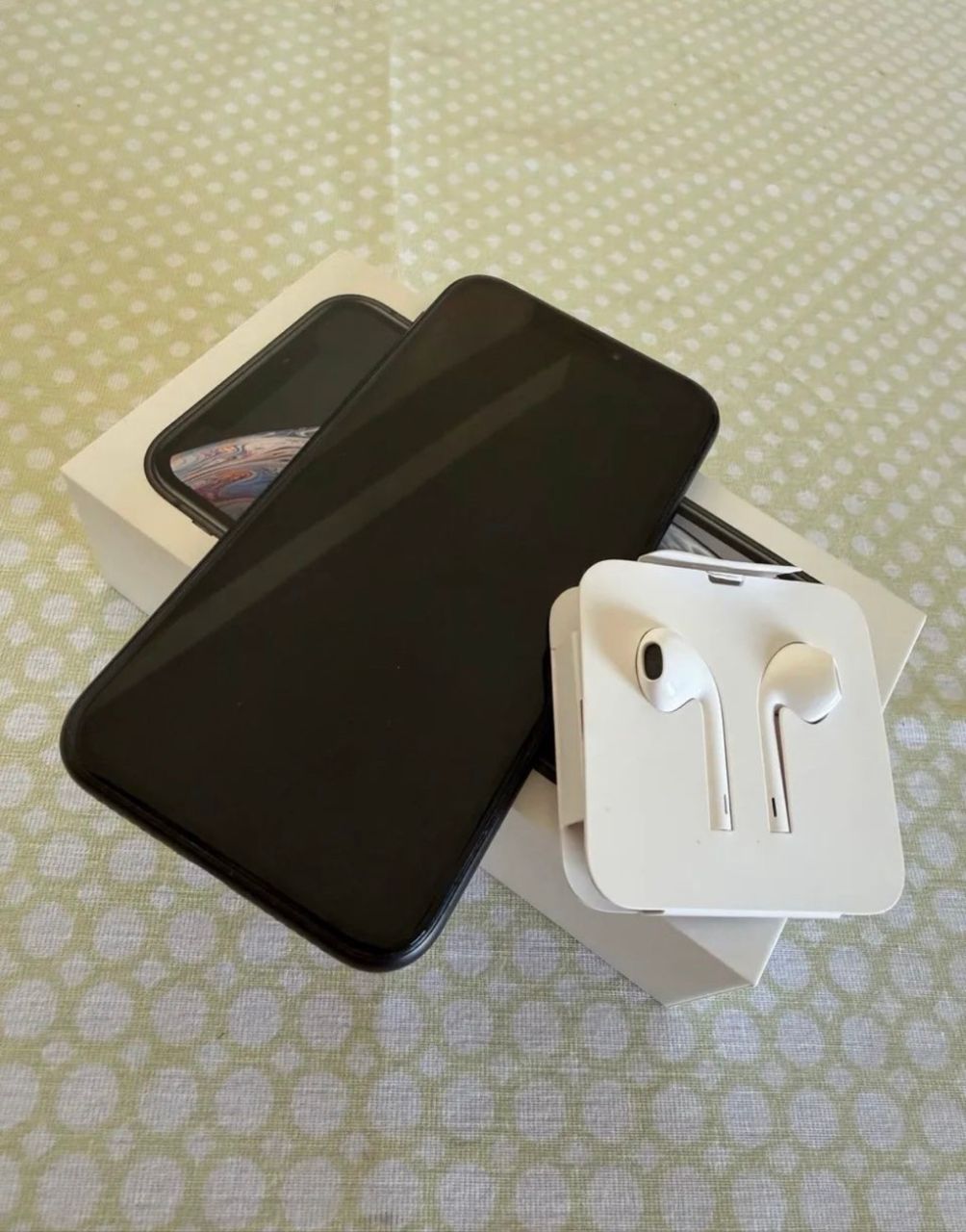 iPhone XR