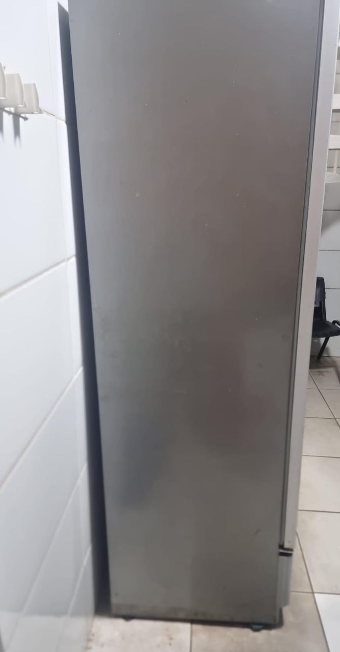 Geladeira Expositora Comercial